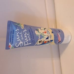 Sun's Out Fun's Out Moisturizer